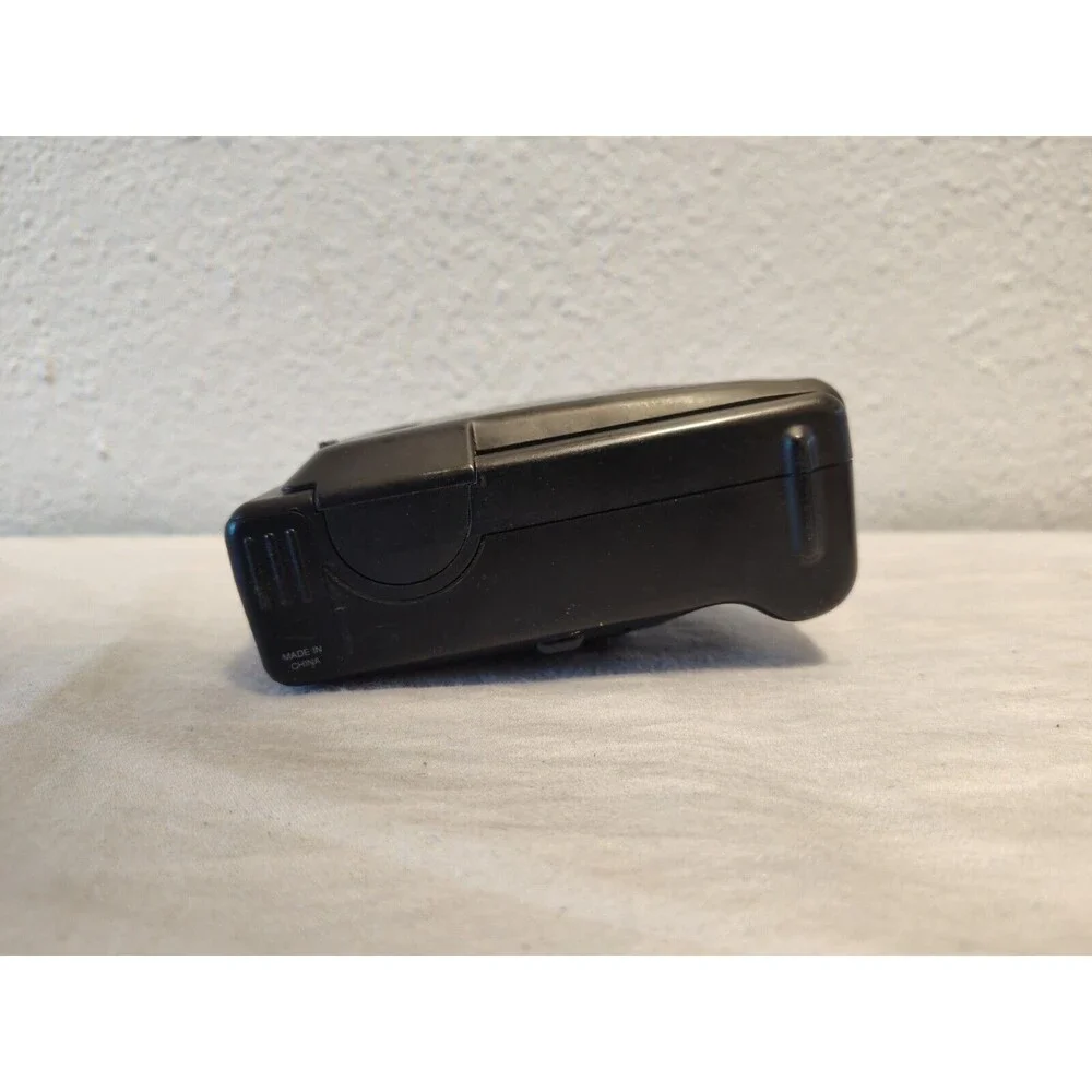 Studio 35 ST-200 Point & Shoot Reusable Camera w/Flash Black For Parts No Test